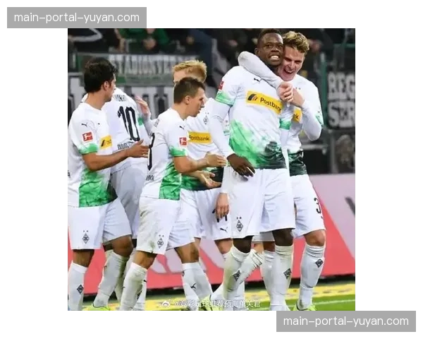 斯图加特2-0完胜门兴，稳固联赛第三位置