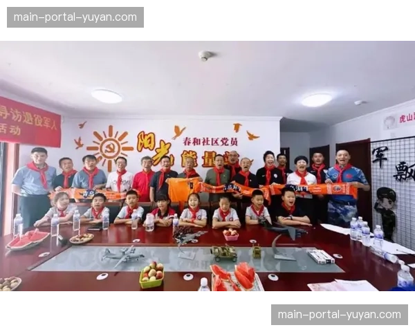 “中超公益周落幕：16队球员走进社区推广‘班超’联赛，活动直播带货周边球衣销售额破百万”